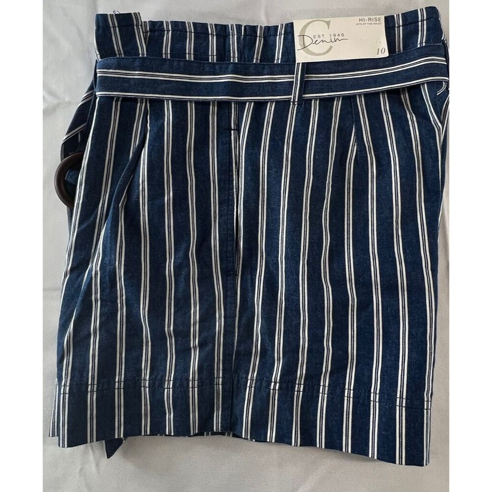 Cato Womens Blue White Striped 3.5" Inseam Hi-Rise Pleated Denim Shorts Size 10